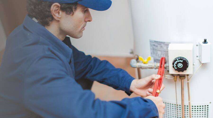 Local annual plumbing maintenance in Farmersburg, IN